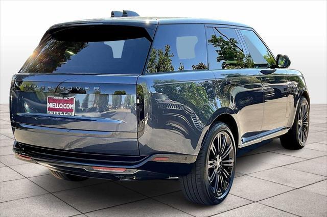Photo of 2025 VARESINE BLUE Land Rover Range Rover