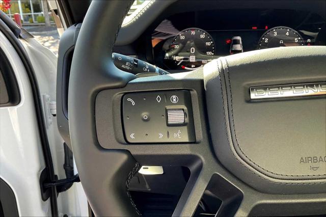 Photo of 2025 Fuji White Land Rover Defender