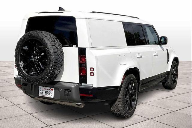 Photo of 2024 Fuji White Land Rover Defender