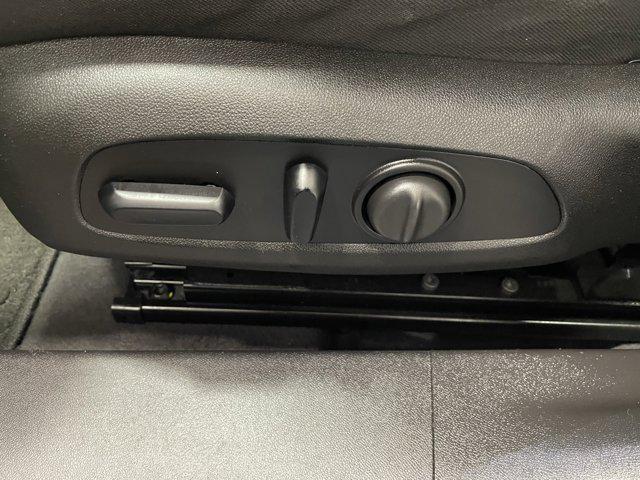 Photo of 2018 Silver Ice Metallic Chevrolet Malibu