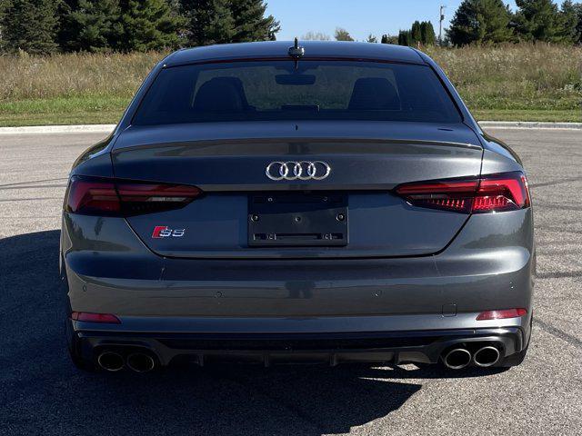 Photo of 2019 Gray Audi S5