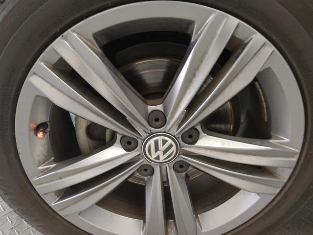 Photo of 2019 Black Volkswagen Jetta