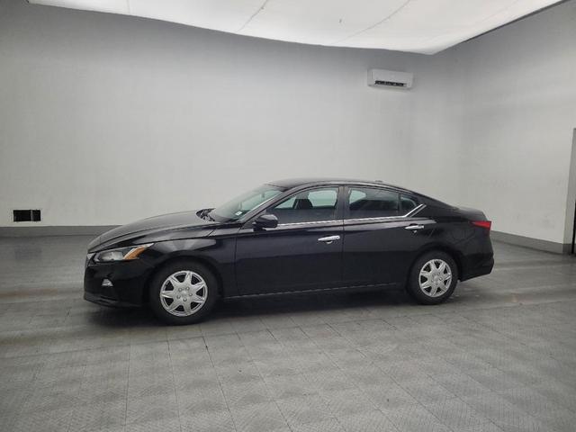 Photo of 2020 Super Black Nissan Altima