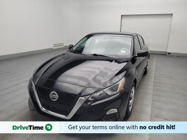 Photo of 2020 Super Black Nissan Altima