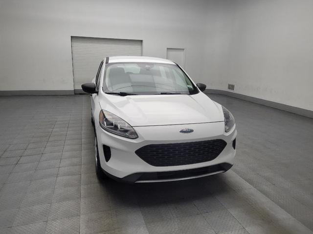 Photo of 2020 Oxford White Ford Escape