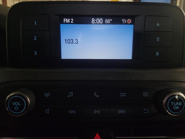 Photo of 2020 Oxford White Ford Escape
