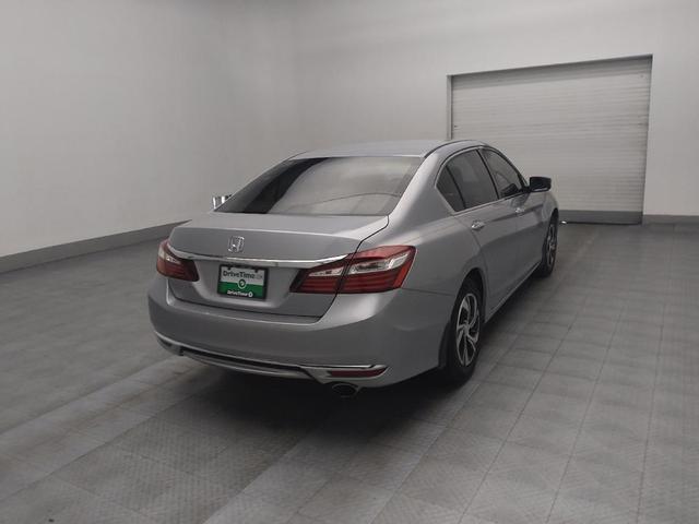 Photo of 2017 Lunar Silver Metallic Honda Accord