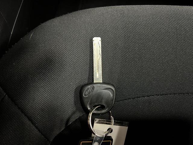 Photo of 2014 Bright Silver Kia Soul
