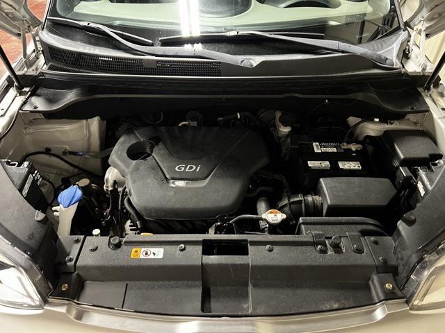 Photo of 2014 Bright Silver Kia Soul