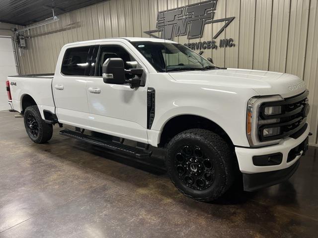 Photo of 2023 Oxford White Ford F-250