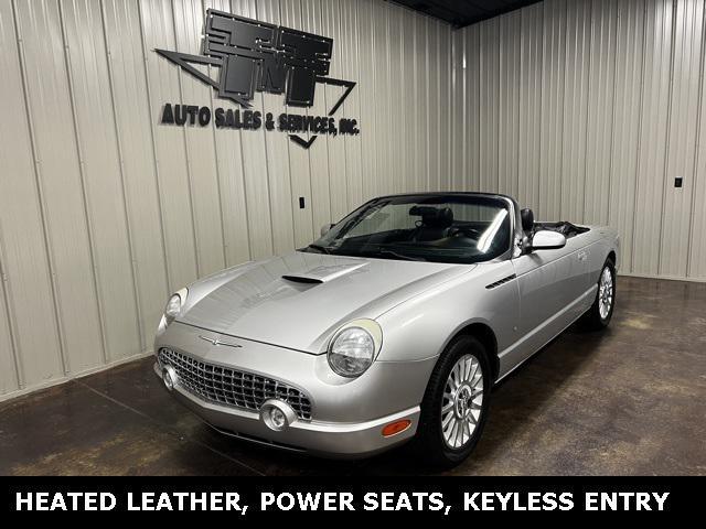 Photo of 2004 Platinum Silver Ford Thunderbird