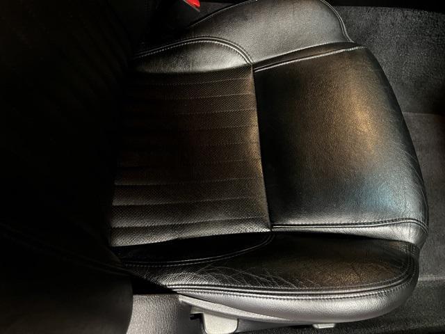 Photo of 2004 Platinum Silver Ford Thunderbird