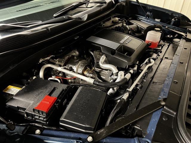 Photo of 2024 Lakeshore Blue Metallic Chevrolet Silverado 1500