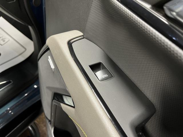 Photo of 2024 Lakeshore Blue Metallic Chevrolet Silverado 1500