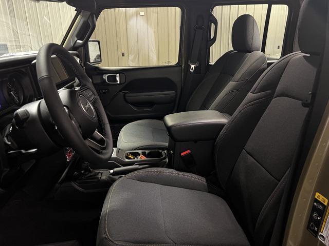 Photo of 2025 41 Jeep Wrangler 4xe