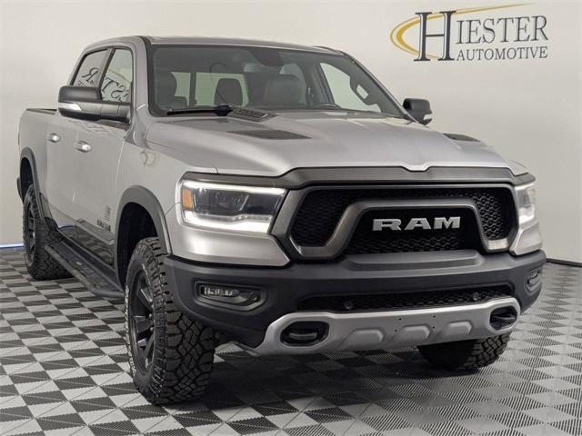 Photo of 2019 Billet Silver Metallic Clearcoat RAM 1500