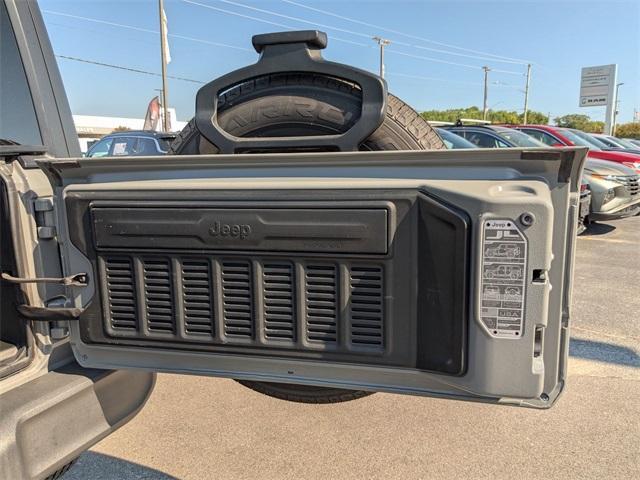 Photo of 2023 Sting Gray Clearcoat Jeep Wrangler