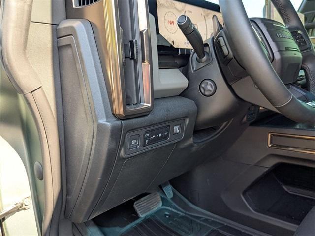Photo of 2024 Green Matte GMC HUMMER EV SUV