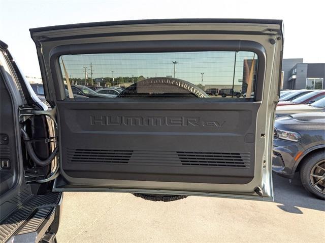 Photo of 2024 Green Matte GMC HUMMER EV SUV