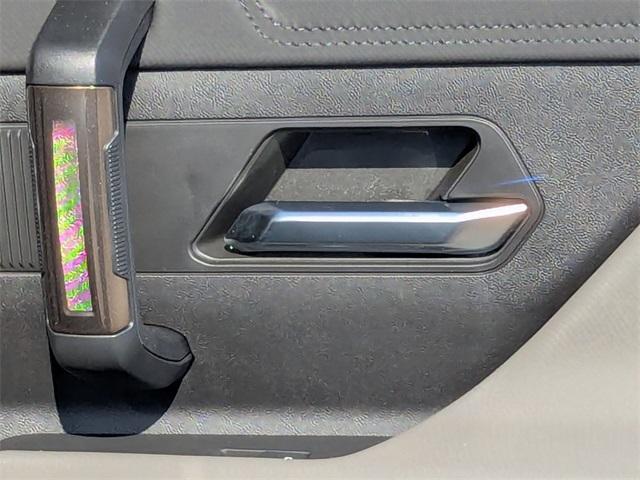 Photo of 2024 Green Matte GMC HUMMER EV SUV