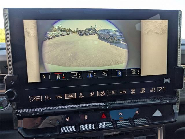 Photo of 2024 Green Matte GMC HUMMER EV SUV