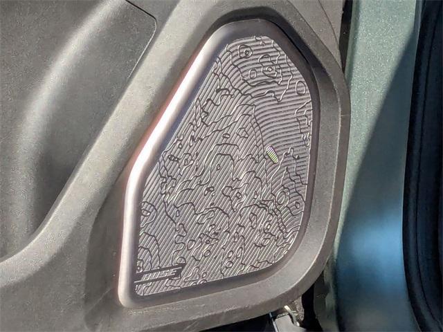 Photo of 2024 Green Matte GMC HUMMER EV SUV