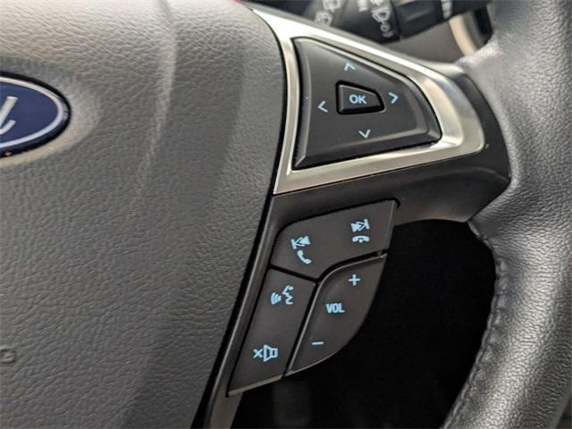 Photo of 2024 Oxford White Ford Edge