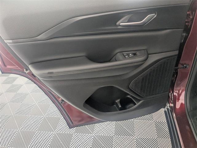 Photo of 2023 Velvet Red Pearlcoat Jeep Grand Cherokee