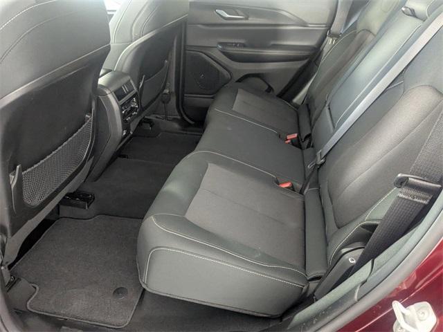 Photo of 2023 Velvet Red Pearlcoat Jeep Grand Cherokee