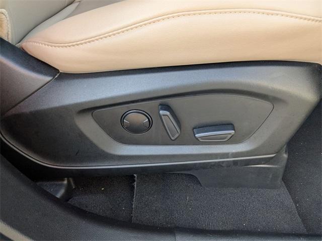 Photo of 2023 Black Metallic Ford Explorer
