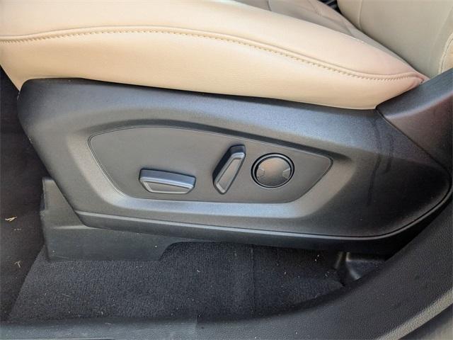 Photo of 2023 Black Metallic Ford Explorer