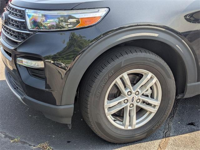 Photo of 2023 Black Metallic Ford Explorer