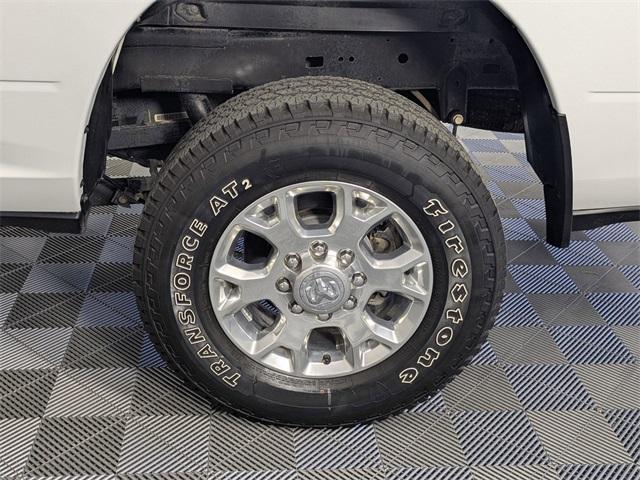 Photo of 2024 Bright White Clearcoat RAM 2500