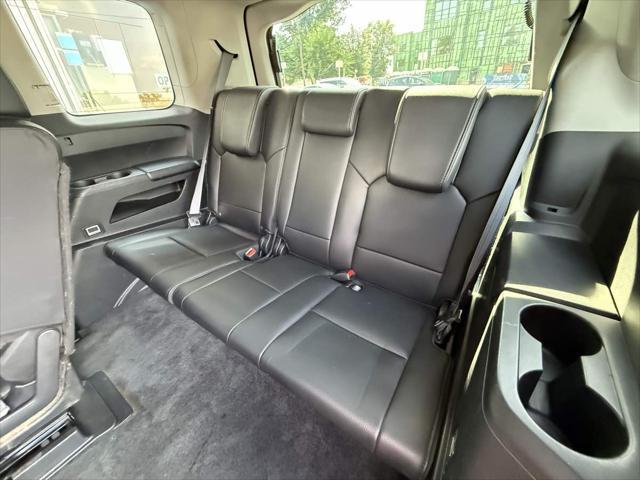Photo of 2013 Polished Metal Metallic Honda Pilot