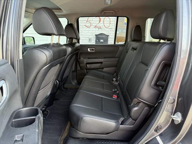 Photo of 2013 Polished Metal Metallic Honda Pilot