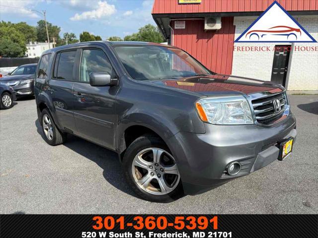 Photo of 2013 Polished Metal Metallic Honda Pilot