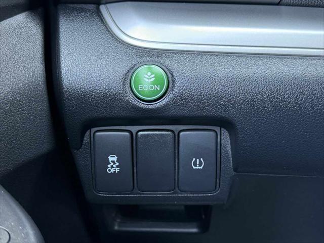 Photo of 2016 Gray Honda CR-V