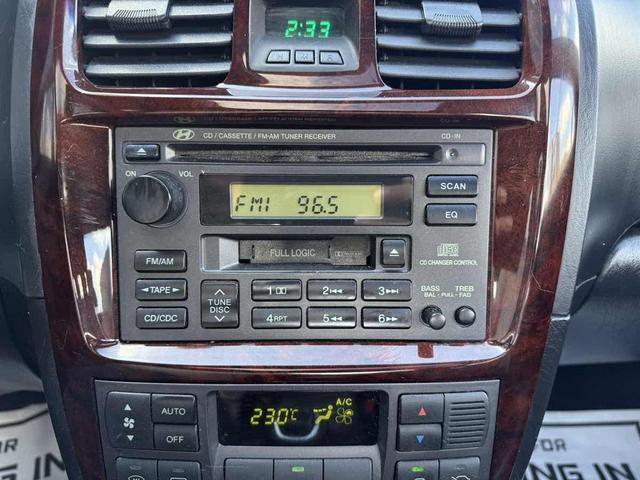 Photo of 2004 Brilliant Silver Hyundai SONATA