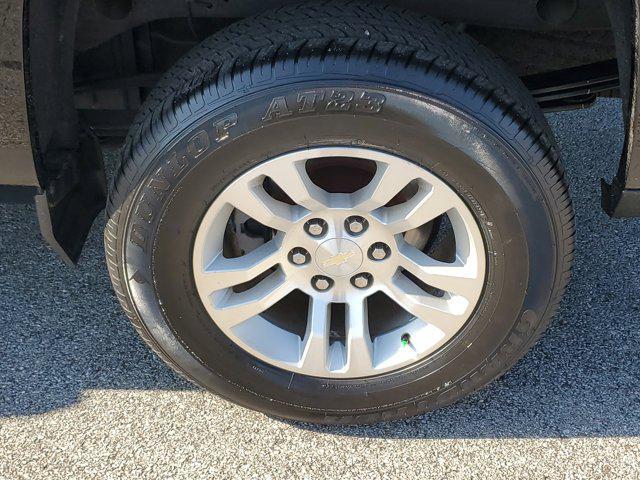 Photo of 2017 Black Chevrolet Silverado 1500