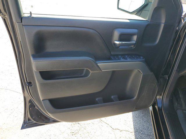 Photo of 2017 Black Chevrolet Silverado 1500