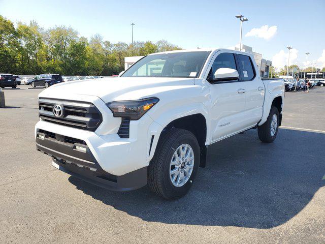 Photo of 2025 Boulder Fabric w/Smoke Silver Toyota Tacoma