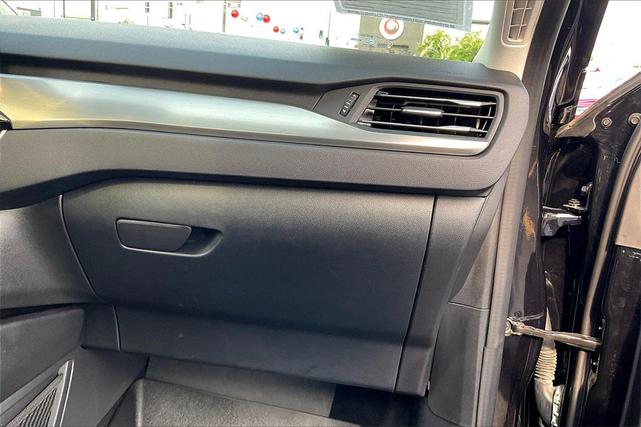 Photo of 2022 Agate Black Metallic Ford Escape