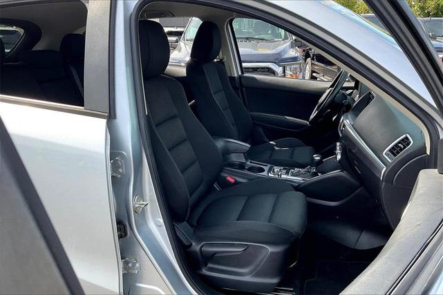 Photo of 2016 Sonic Silver Metallic Mazda CX-5