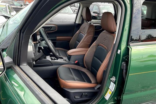 Photo of 2025 Green Metallic Ford Bronco Sport