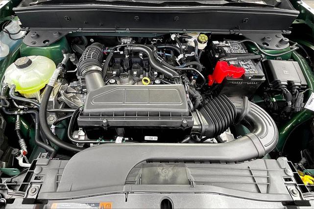 Photo of 2025 Green Metallic Ford Bronco Sport