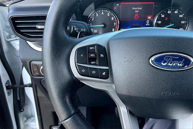Photo of 2020 Oxford White Ford Explorer