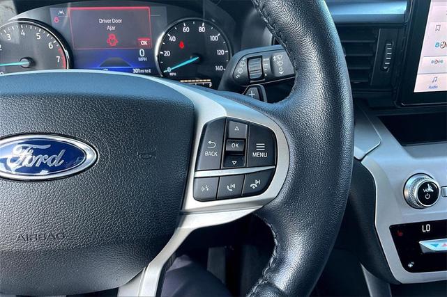 Photo of 2020 Oxford White Ford Explorer