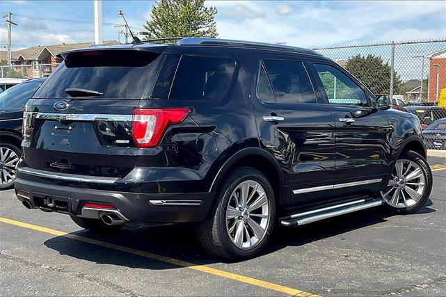 Photo of 2019 Agate Black Metallic Ford Explorer