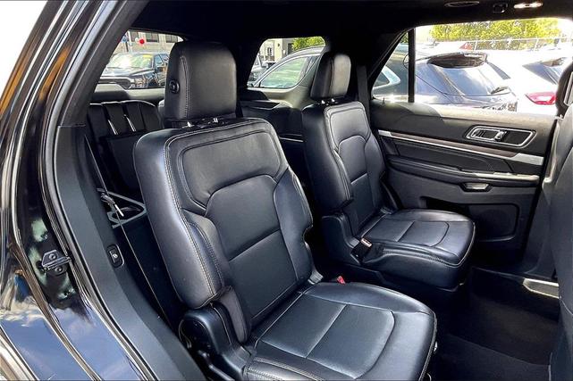 Photo of 2019 Agate Black Metallic Ford Explorer