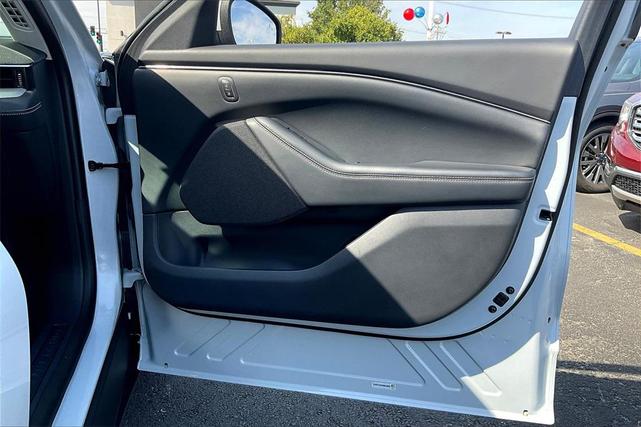 Photo of 2022 Space White Metallic Ford Mustang Mach-E
